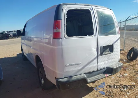 2009 Chevrolet Express 2500 Work Van из США, поврежденный, VIN 1GCGG25C191128487